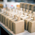 Производство одинаковых изделий из керамики для продажи